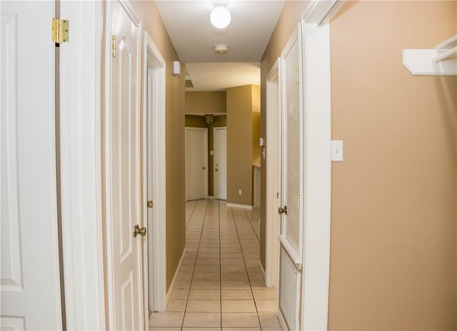 4630 Willowick Dr, Corpus Christi, TX 78413