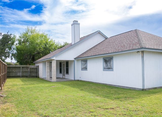 4630 Willowick Dr, Corpus Christi, TX 78413