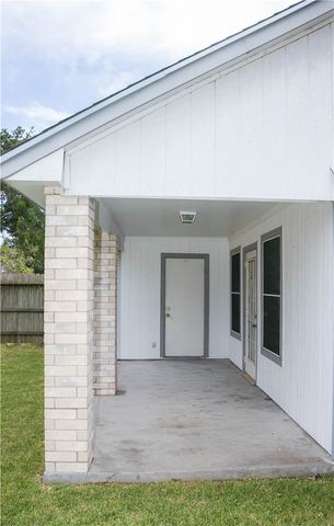 4630 Willowick Dr, Corpus Christi, TX 78413