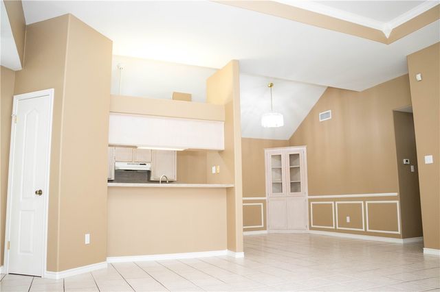 4630 Willowick Dr, Corpus Christi, TX 78413