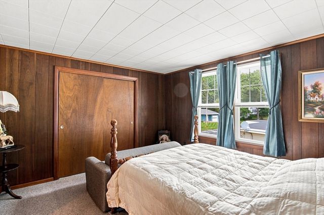 11 Kimball Rd, Methuen, MA 01844