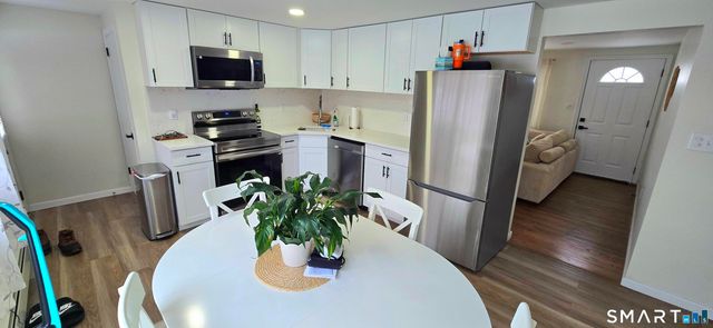 64 4th Street, Bristol, CT 06010