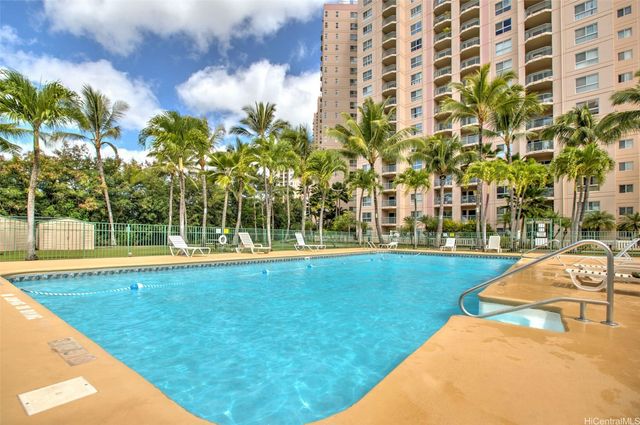 1080 Ala Napunani Street 419, Honolulu, HI 96818
