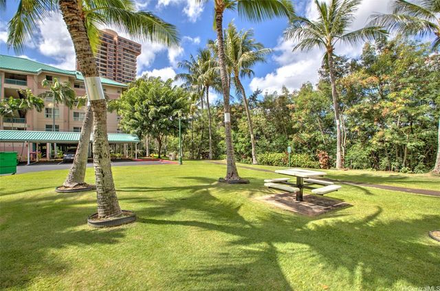 1080 Ala Napunani Street 419, Honolulu, HI 96818