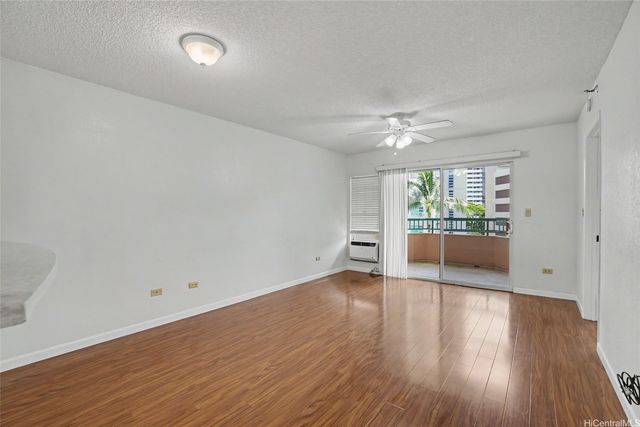 1080 Ala Napunani Street 419, Honolulu, HI 96818