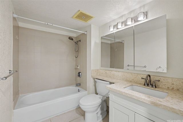1080 Ala Napunani Street 419, Honolulu, HI 96818