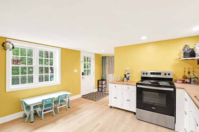 191 Main Street, Alton, NH 03809