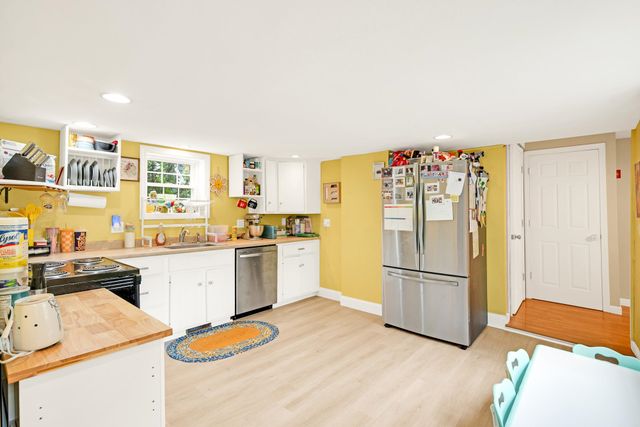 191 Main Street, Alton, NH 03809