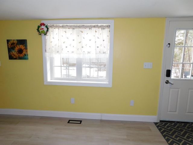 191 Main Street, Alton, NH 03809