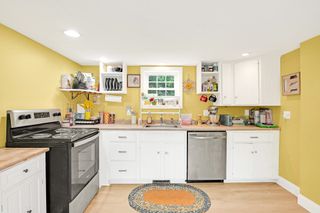 191 Main Street, Alton, NH 03809