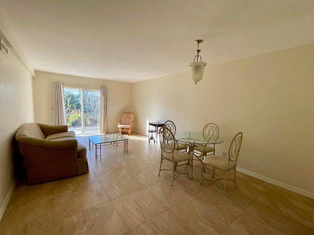 404 Fern Street 3a, Jupiter, FL 33458