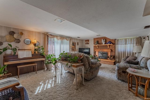 1032 Brandon Avenue, Marion, IN 46952