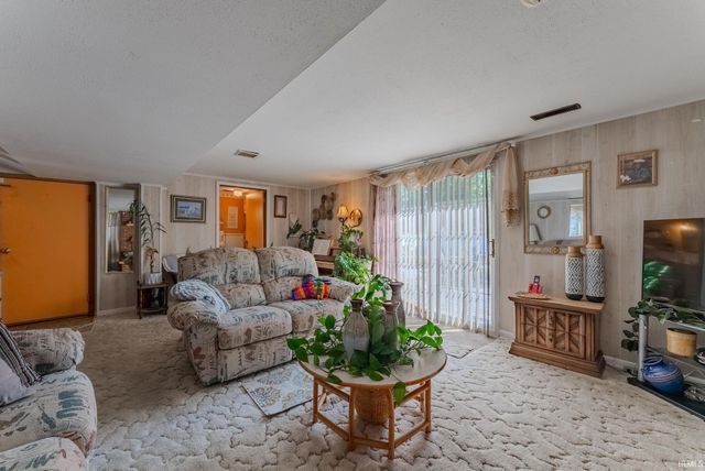 1032 Brandon Avenue, Marion, IN 46952