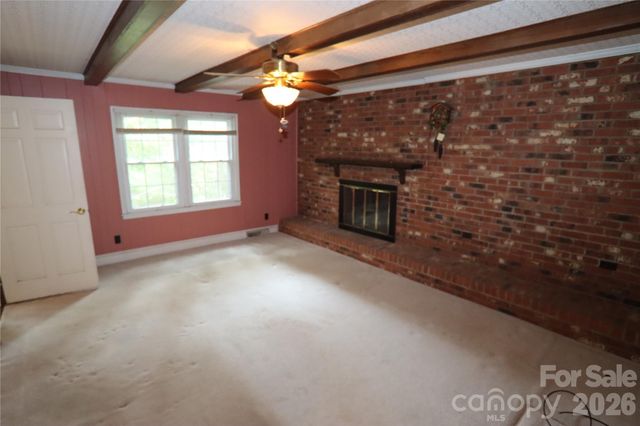 607 Willow Lane, Harrisburg, NC 28075
