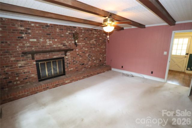 607 Willow Lane, Harrisburg, NC 28075