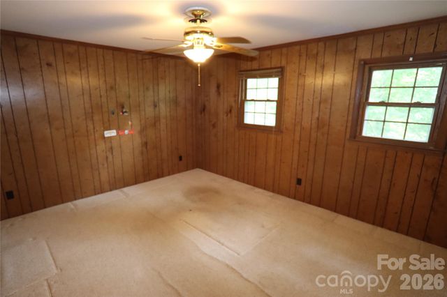 607 Willow Lane, Harrisburg, NC 28075