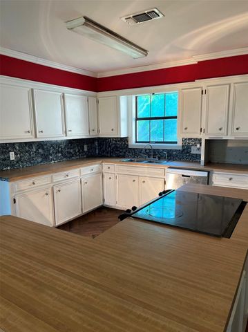 22577 Lime Street, Frankston, TX 75763