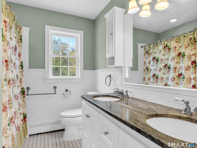229 Johnson Road, Hamden, CT 06518