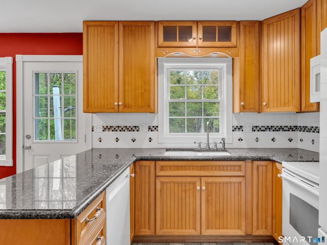 229 Johnson Road, Hamden, CT 06518