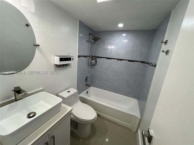 7785 W 30th Ct F-107, Hialeah, FL 33018