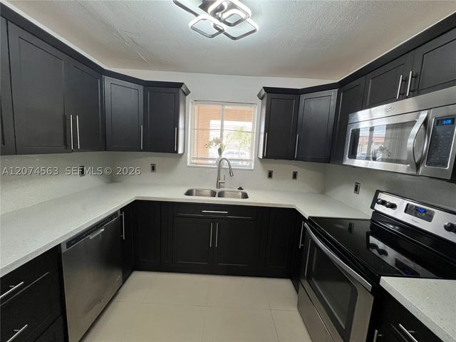 7785 W 30th Ct F-107, Hialeah, FL 33018