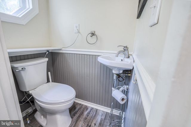 1750 NEW HOLLAND PIKE, Lancaster, PA 17601
