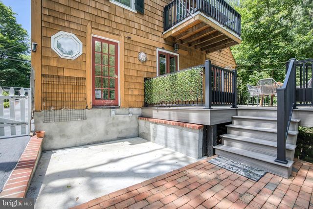 1750 NEW HOLLAND PIKE, Lancaster, PA 17601