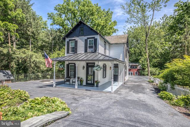 1750 NEW HOLLAND PIKE, Lancaster, PA 17601