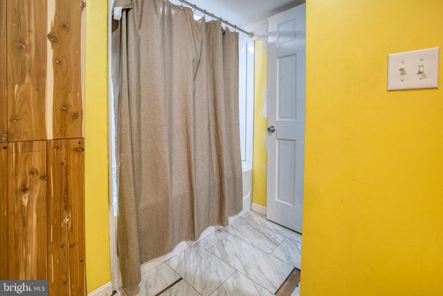 1750 NEW HOLLAND PIKE, Lancaster, PA 17601
