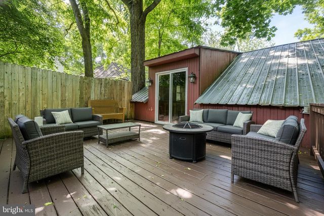 1750 NEW HOLLAND PIKE, Lancaster, PA 17601
