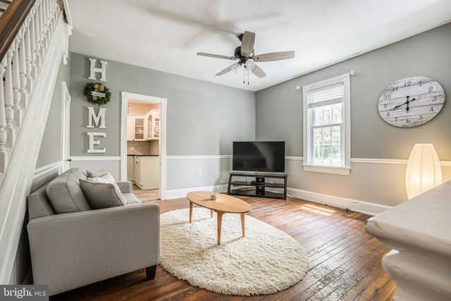 1750 NEW HOLLAND PIKE, Lancaster, PA 17601