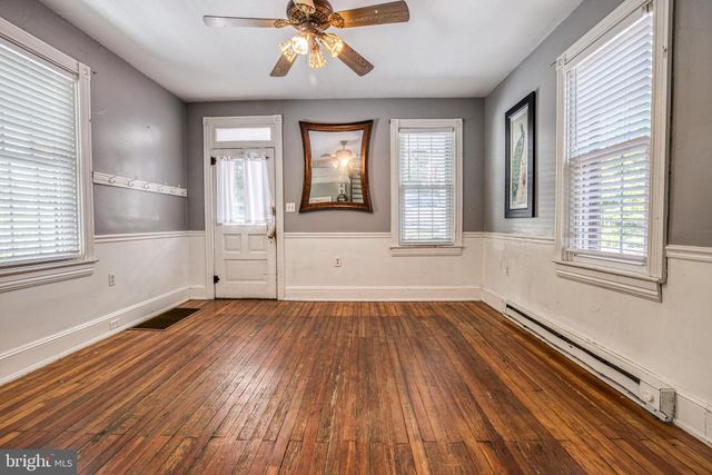 1750 NEW HOLLAND PIKE, Lancaster, PA 17601