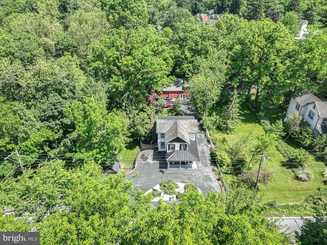 1750 NEW HOLLAND PIKE, Lancaster, PA 17601