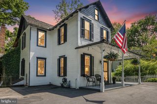 1750 NEW HOLLAND PIKE, Lancaster, PA 17601