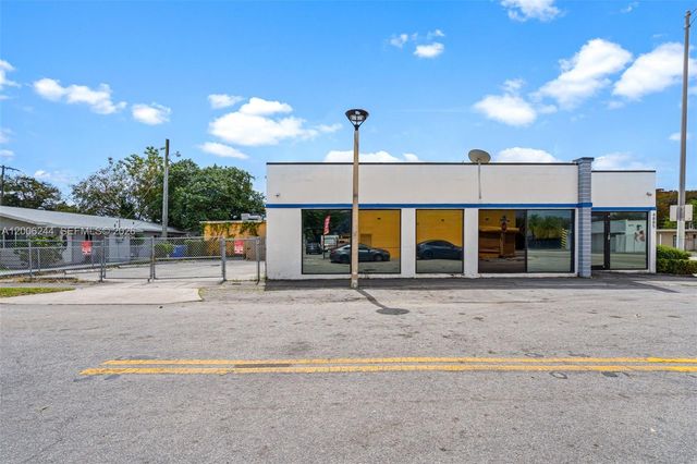 4885 NW 7th Ave, Miami, FL 33127