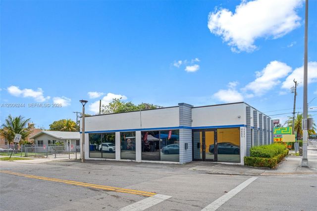 4885 NW 7th Ave, Miami, FL 33127