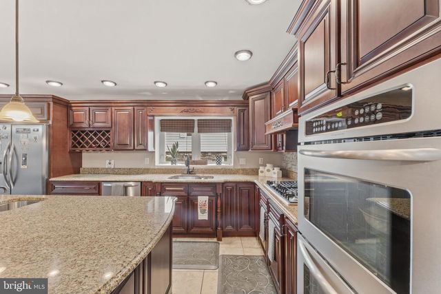 209 WINDSOR AVE, Elkins Park, PA 19027