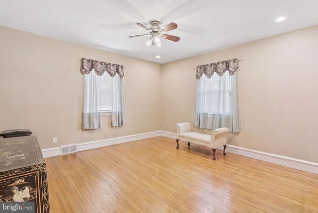 209 WINDSOR AVE, Elkins Park, PA 19027