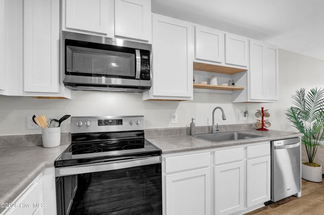 1014 Course Lane, Nakina, NC 28455