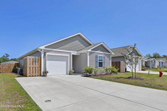 1014 Course Lane, Nakina, NC 28455
