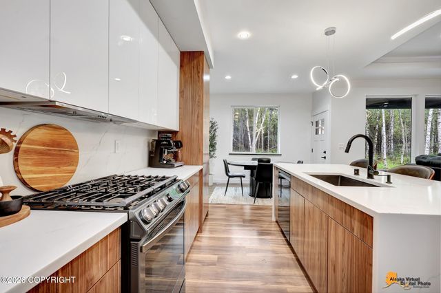 746 W Birdnest Drive, Wasilla, AK 99654