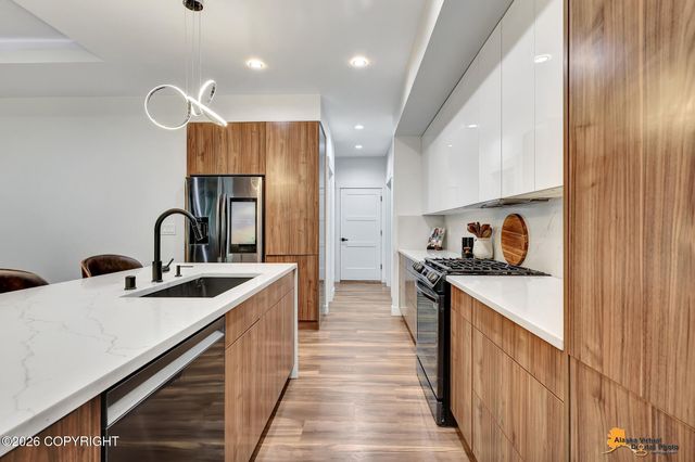 746 W Birdnest Drive, Wasilla, AK 99654