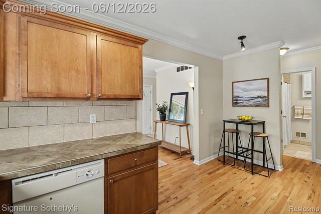 1873 Academy Street, Ferndale, MI 48220