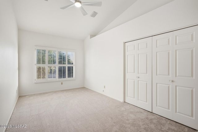 5590 N Waterfield Drive, Tucson, AZ 85750