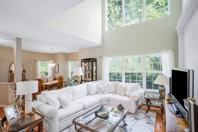 1308 Grandview Ct, Hanover Twp., NJ 07981