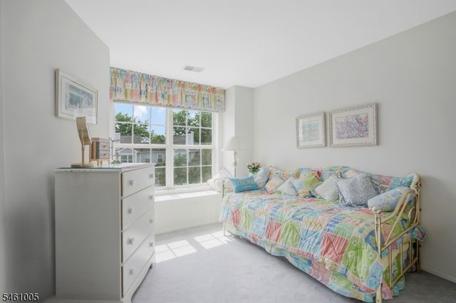 1308 Grandview Ct, Hanover Twp., NJ 07981