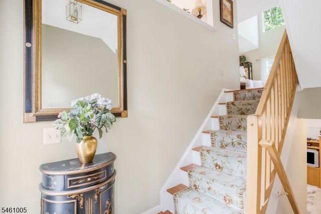 1308 Grandview Ct, Hanover Twp., NJ 07981