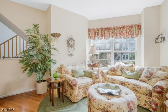 1308 Grandview Ct, Hanover Twp., NJ 07981