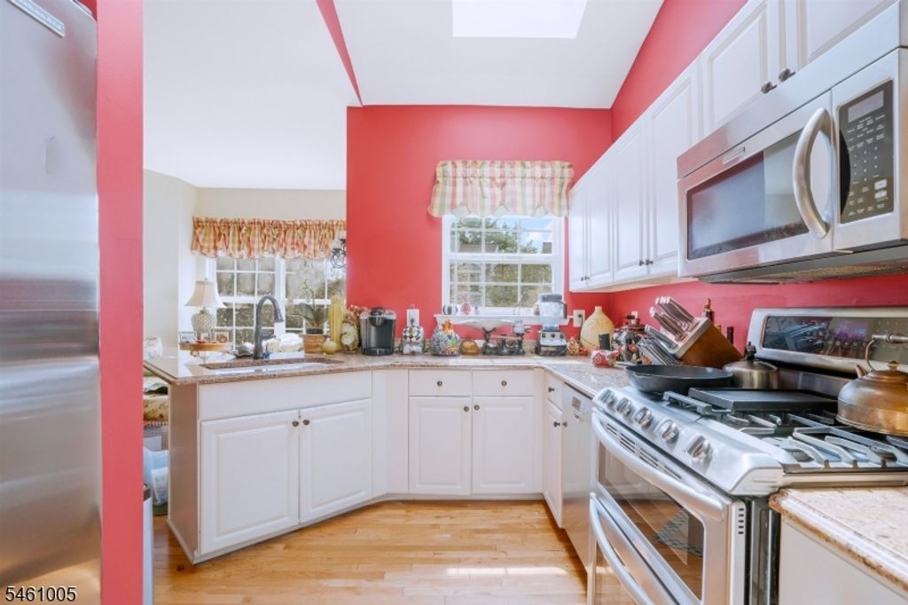 1308 Grandview Ct, Hanover Twp., NJ 07981 — photo 4