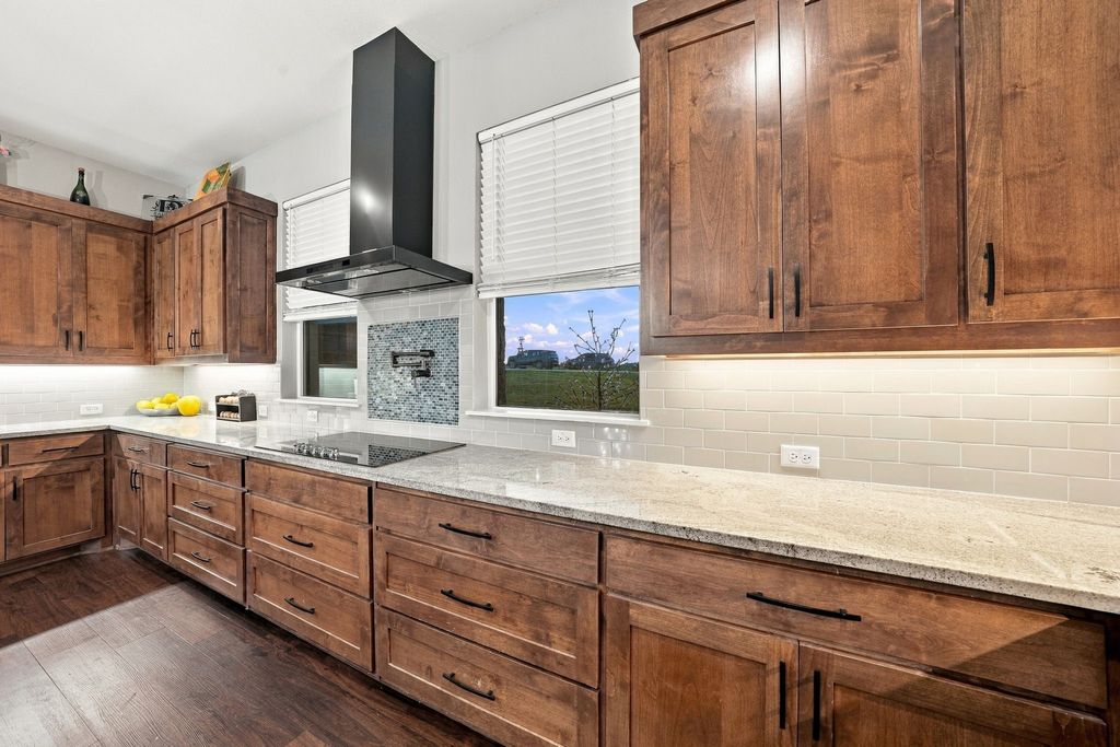 122 Nicholas Way, Decatur, TX 76234 — photo 4